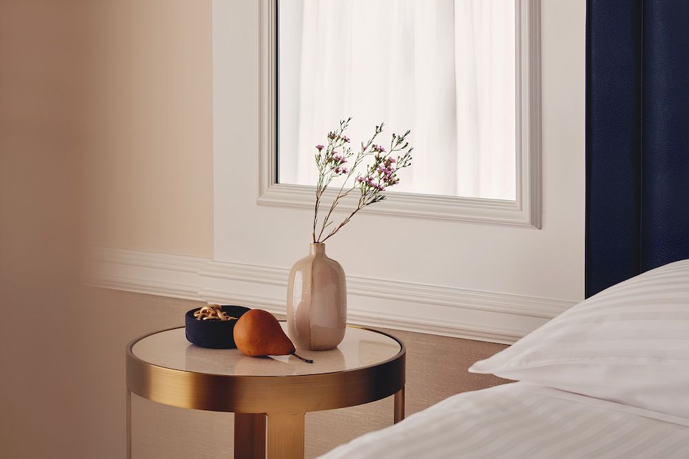 Boston Harbor Hotel Superior Room, 1 King Bed, City View 5