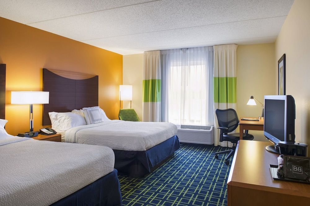 Room, 2 Queen Beds, Non Smoking