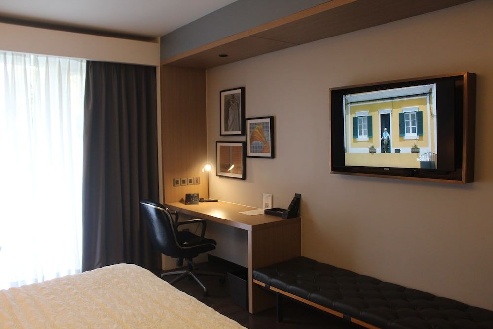 Classic Room with 1 King Bed and Pool View and Balcony