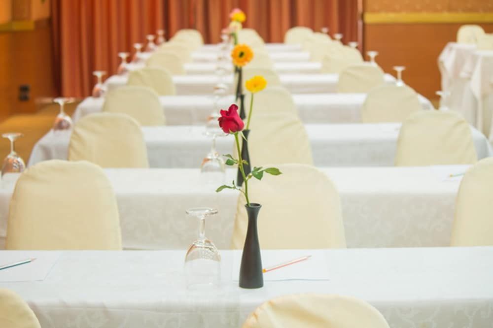 undefined Tai Pan Hotel 6