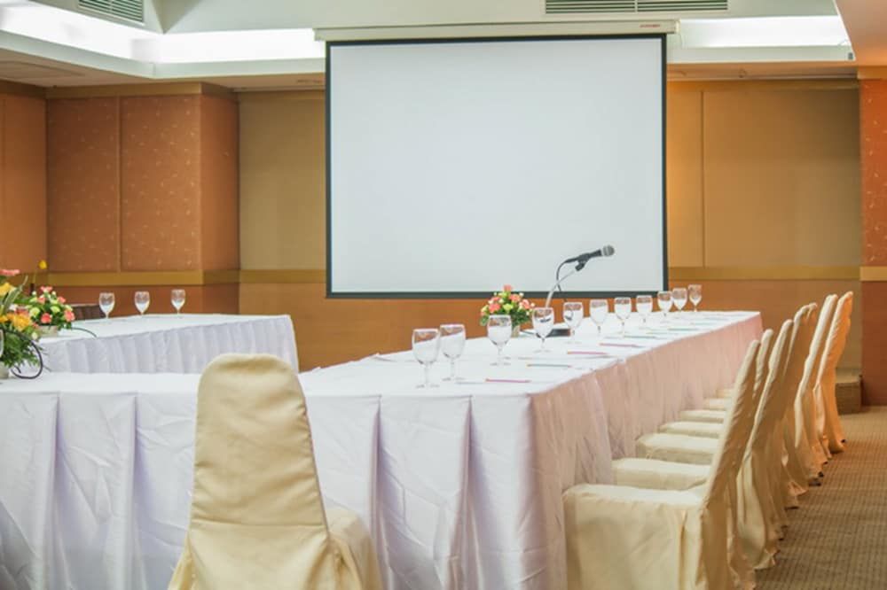 undefined Tai Pan Hotel 5