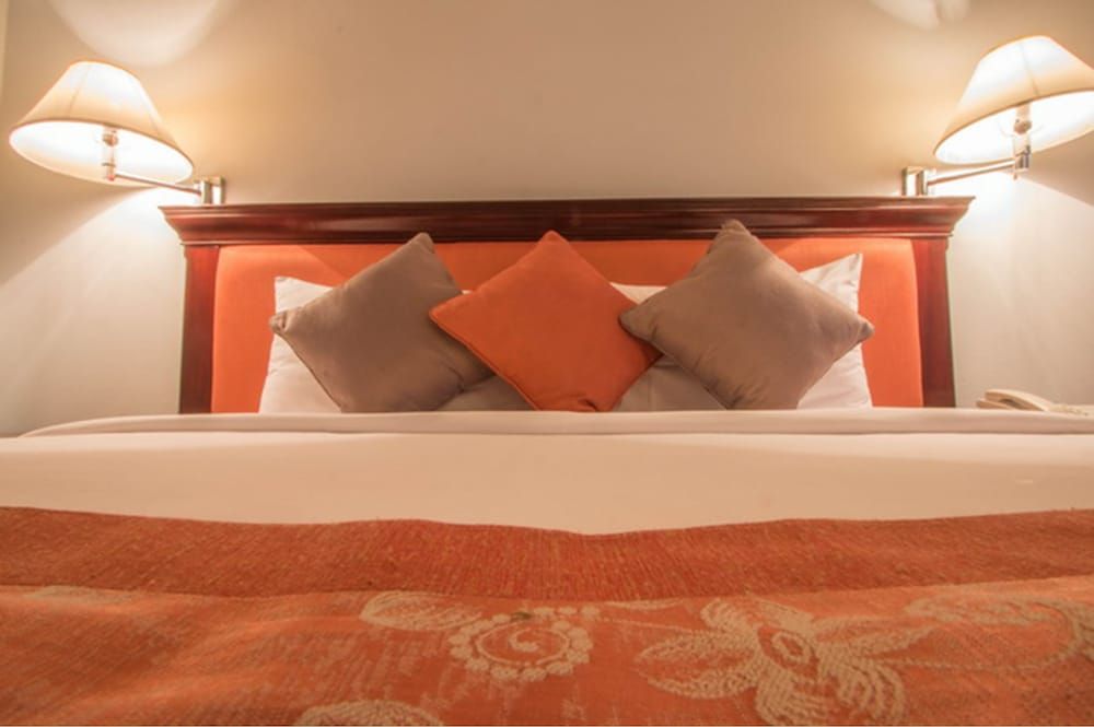 undefined Tai Pan Hotel 9