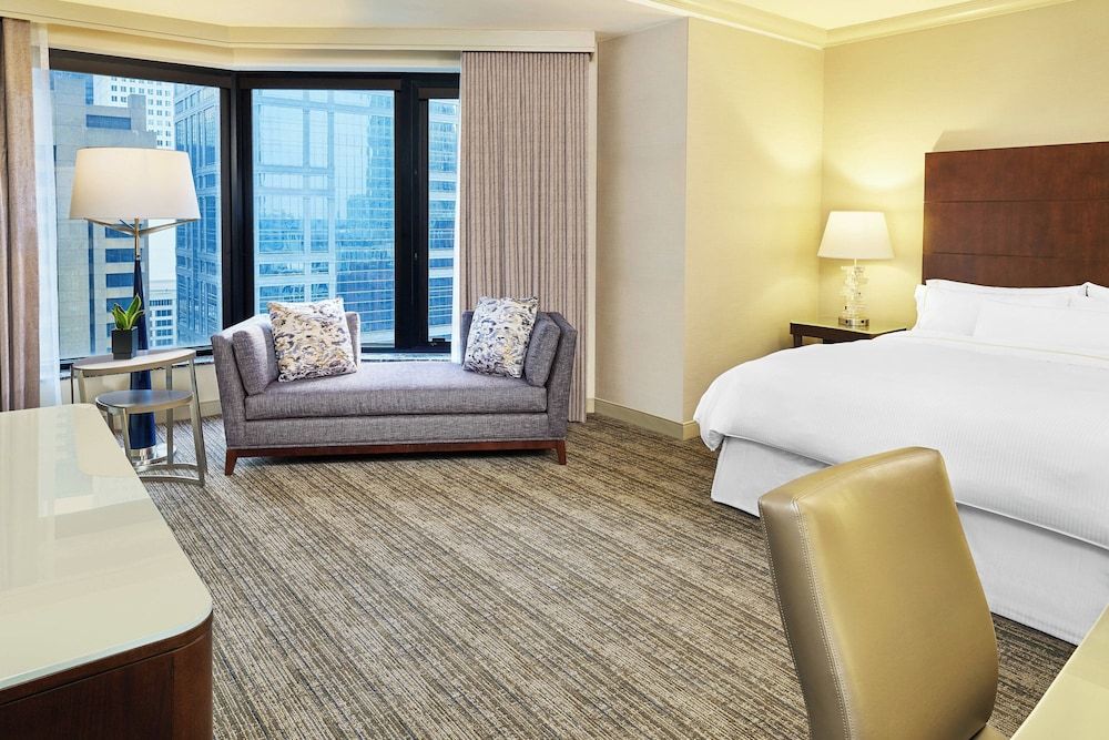 Deluxe Room, 1 King Bed, Non Smoking