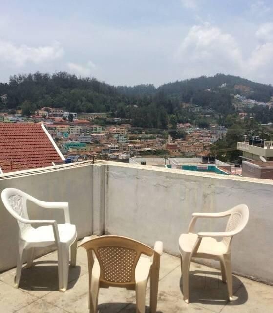 undefined R L Cottage 2