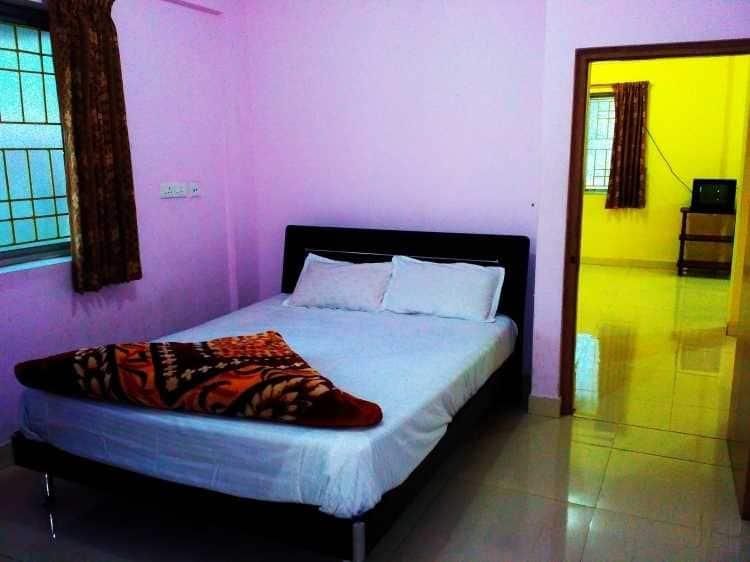 undefined R L Cottage 5