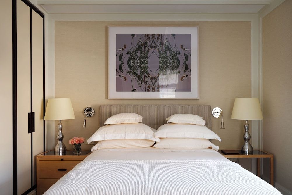 The Mark Superior Courtyard Queen Room