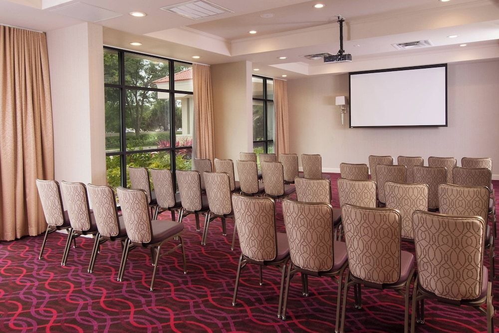 undefined Delta Hotels by Marriott Orlando Lake Buena Vista 9