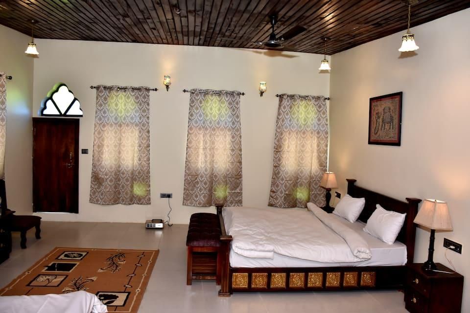 The Shahi Palace Mandawa, A Heritage Boutique Haveli Classic Room