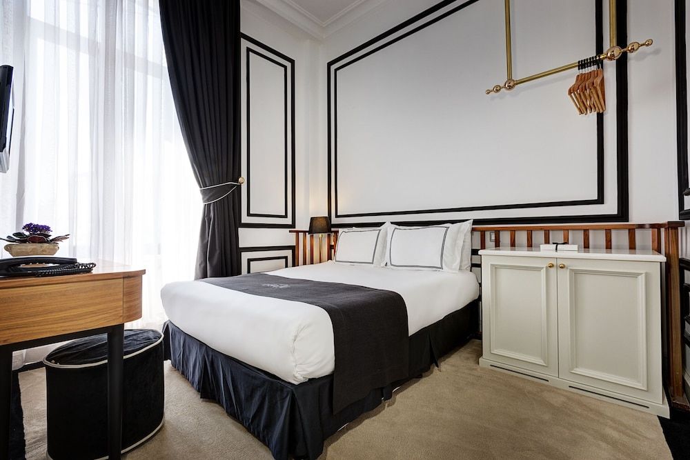 Galata Antique Hotel - Special Class Classic Double or Twin Room 2