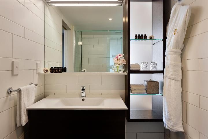 Classic Room with Queen-size Bed