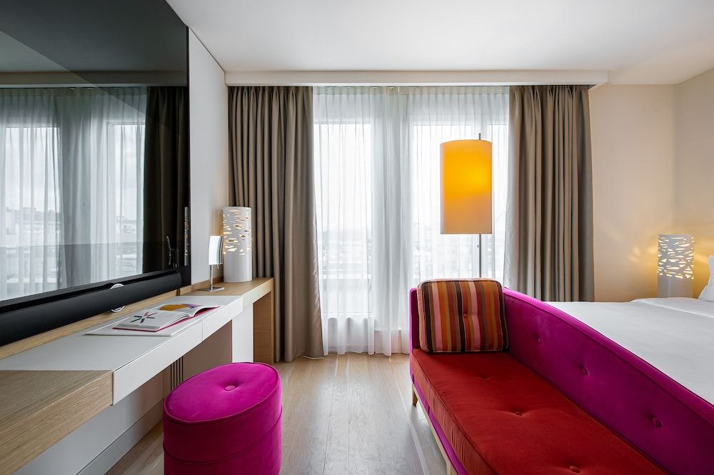 undefined Hotel N'vY 3