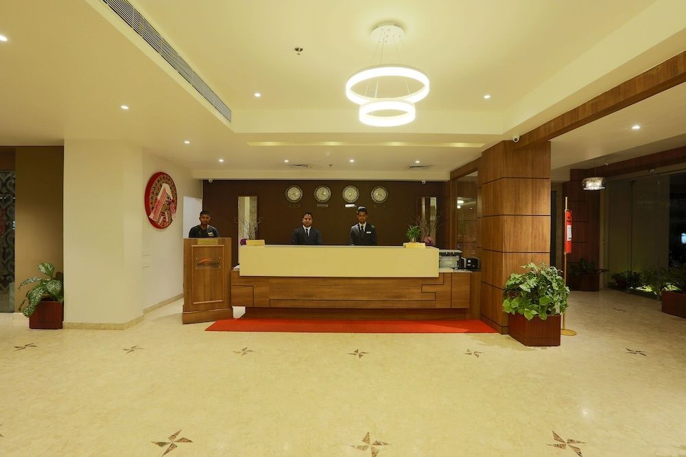 undefined Hotel Shoolin Grand 2