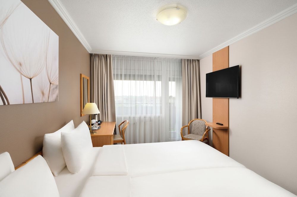 undefined Danubius Hotel Arena 3