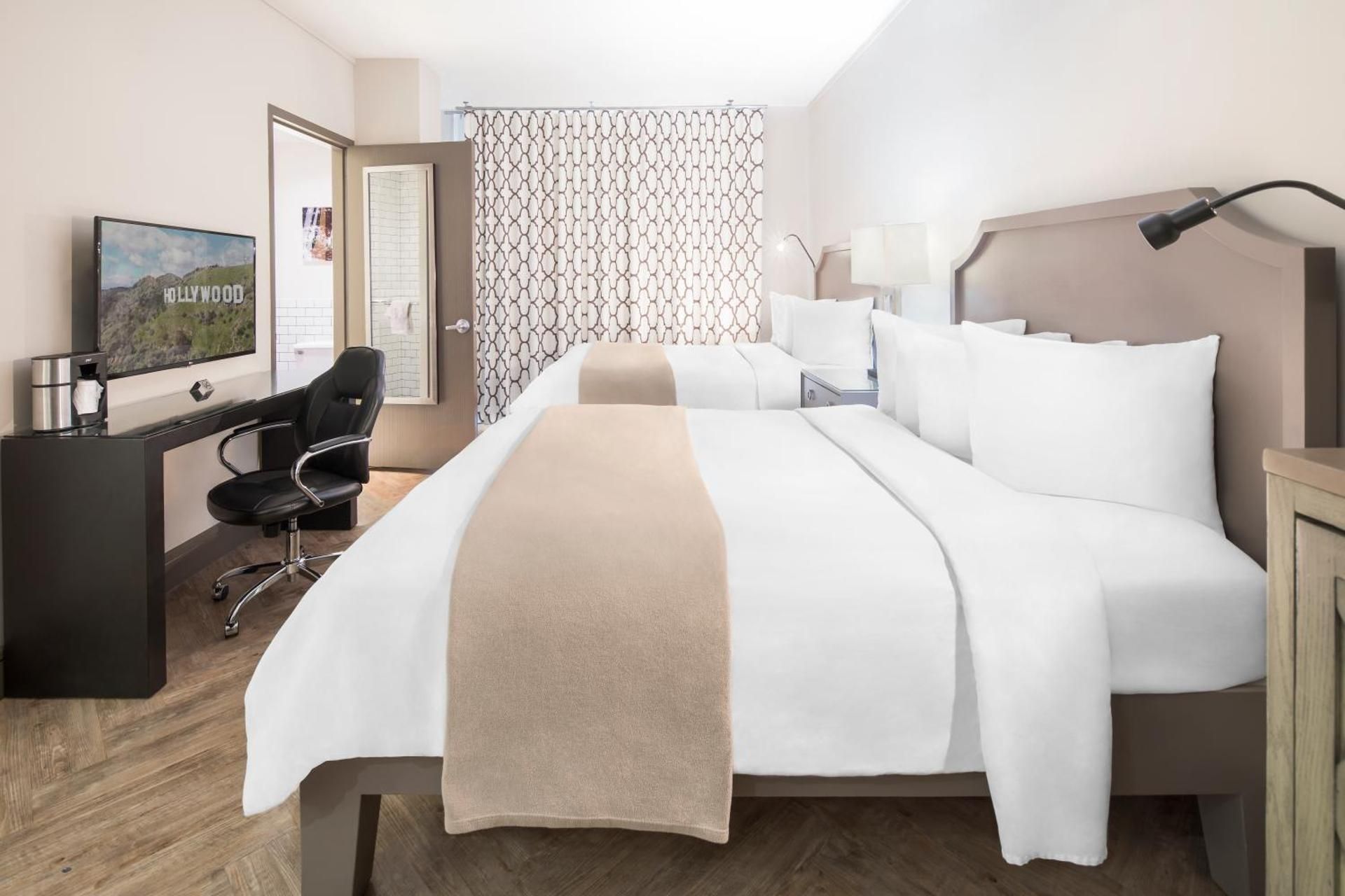 undefined Hollywood Hotel 5