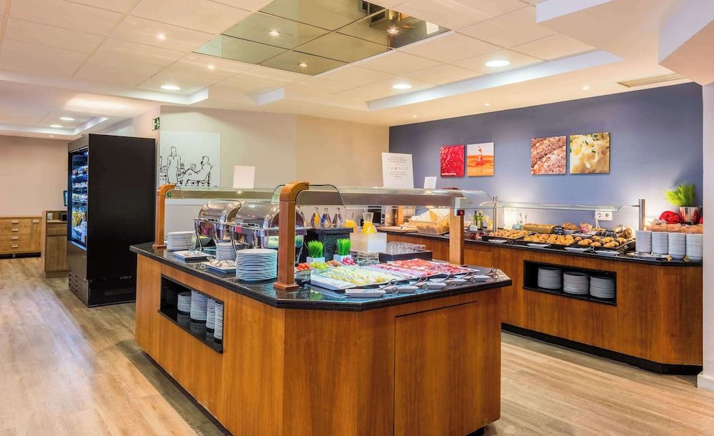 undefined Hotel Madrid Centro Affiliated by Meliá 7