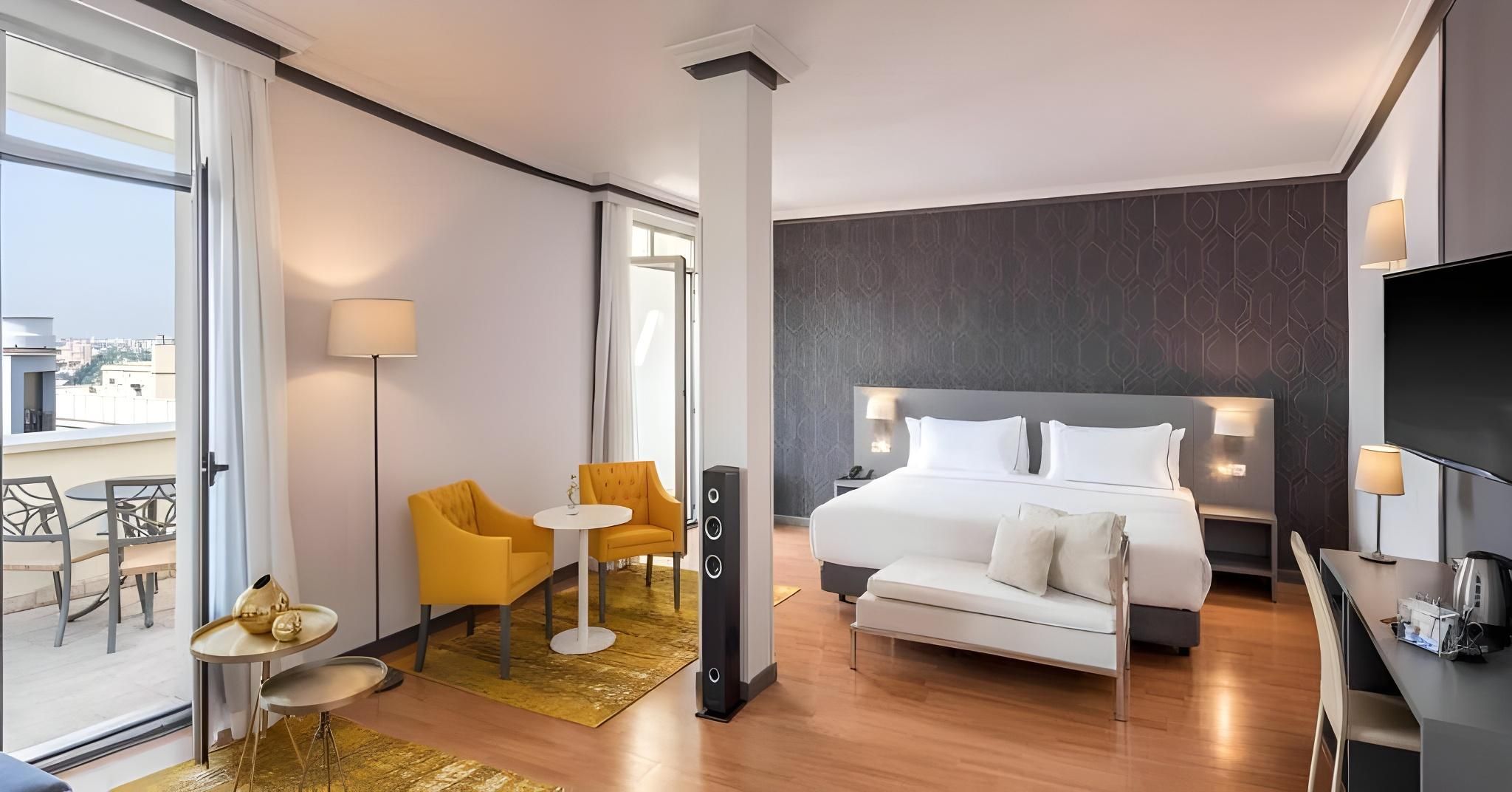 618e94149756b4285fc17bbff159698d