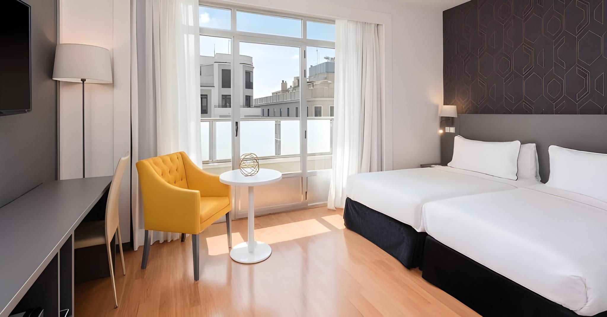 Standard room with views