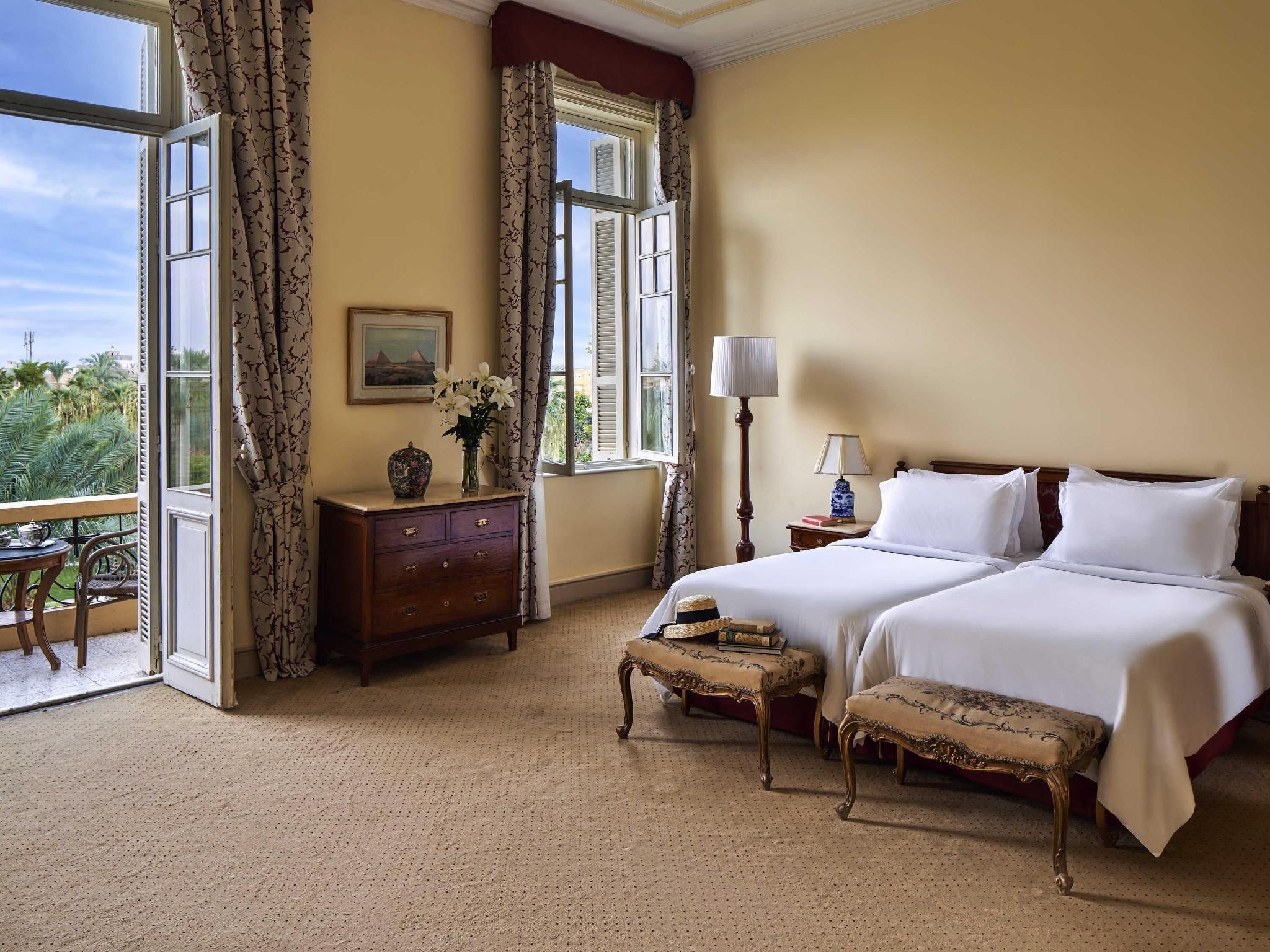 Luxury Garden View Room with 2 Single Beds