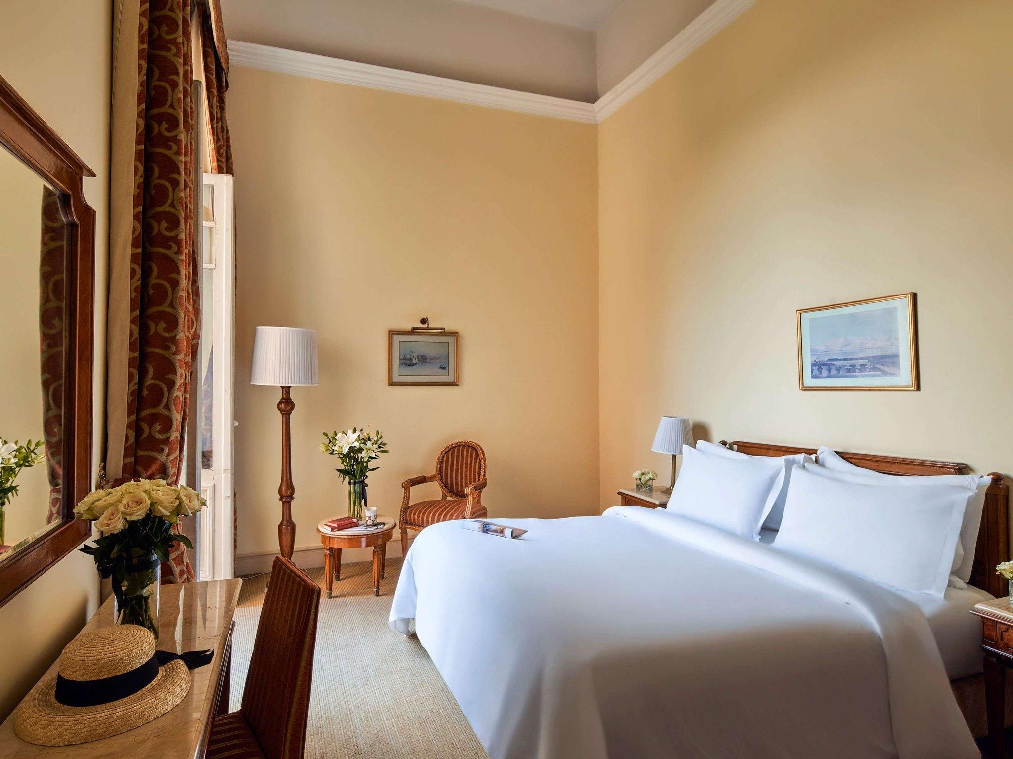 Classic Room - Queen Size Bed Nile view