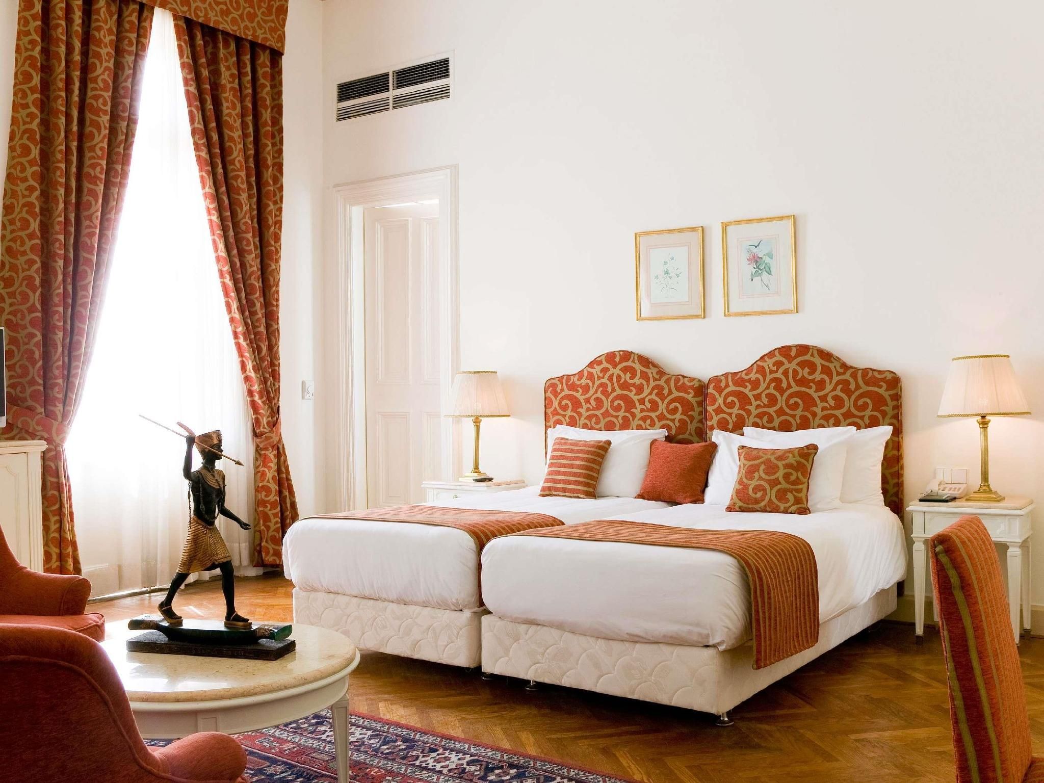 Superior Nile View Room with 2 Single Beds