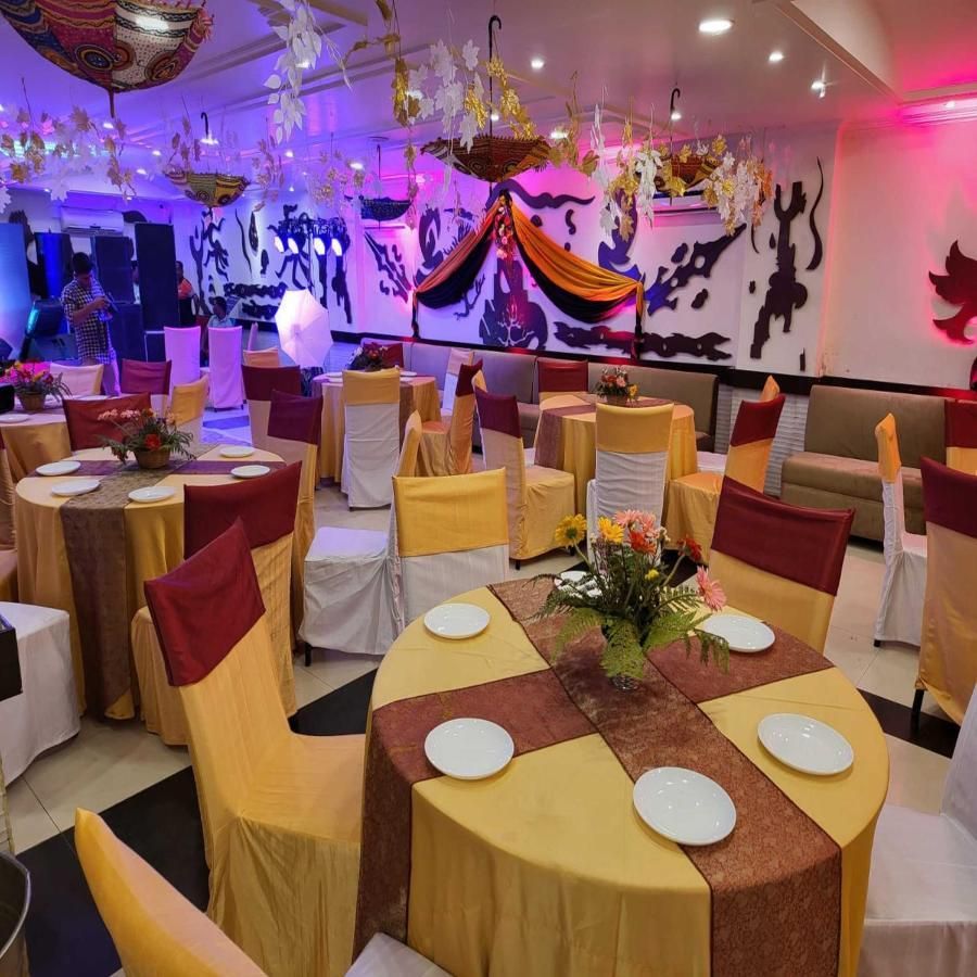 undefined Comfort Inn BL 8