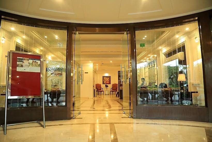 undefined Comfort Inn BL 4