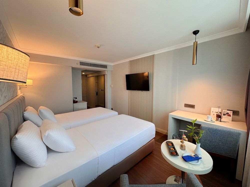 undefined Dedeman Istanbul 10