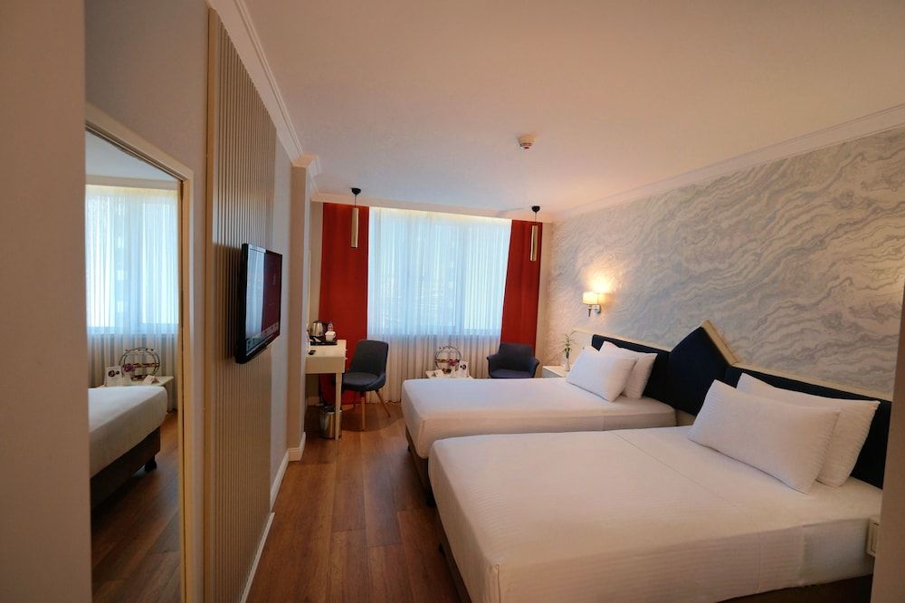 Dedeman Istanbul Superior Twin Room (Spa Access Included)