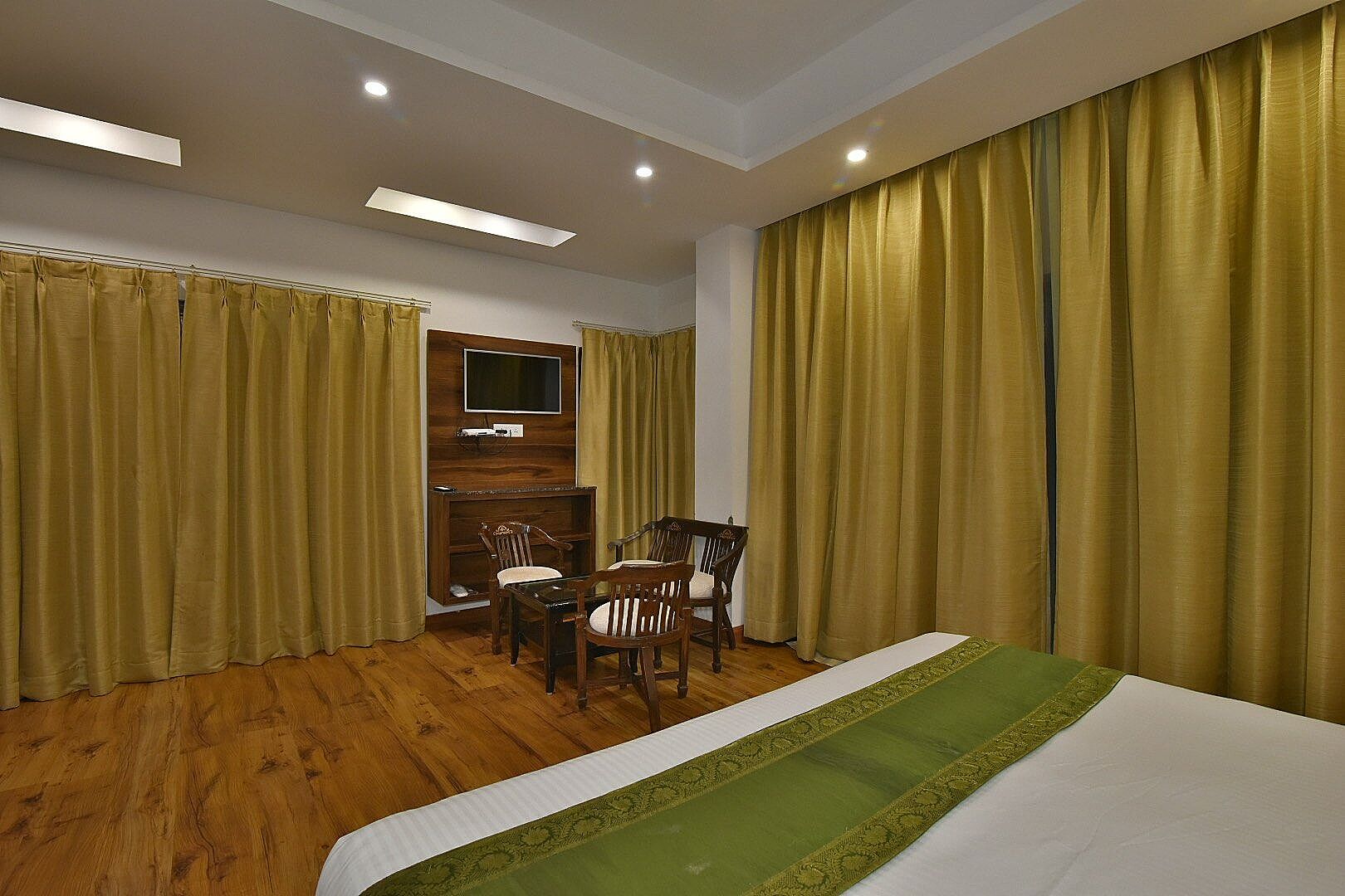 Luxury Room without balcony