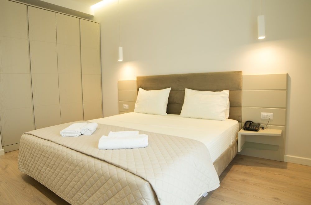 Vila Kalcuni Deluxe Double Room, Balcony, Sea View 2