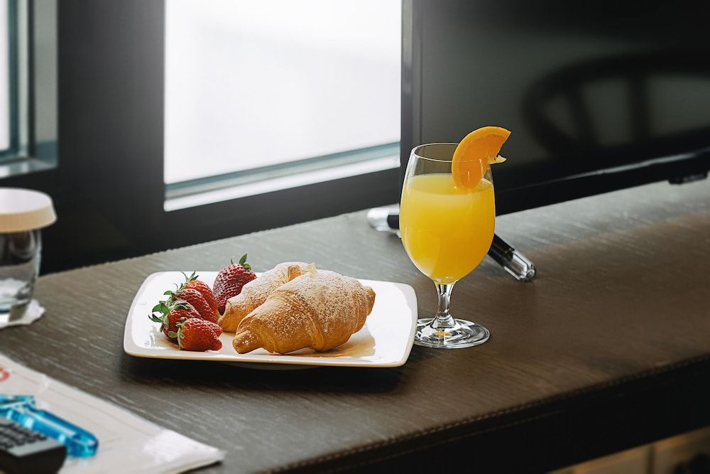 undefined La Boheme Hotel 6