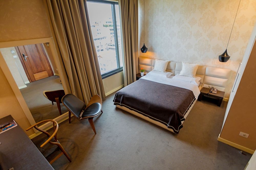 La Boheme Hotel Standard Double Room 3