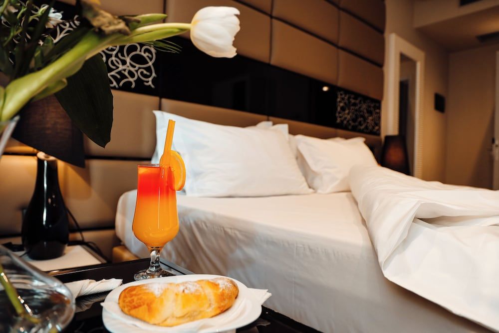 Senator Hotel Double Room 6