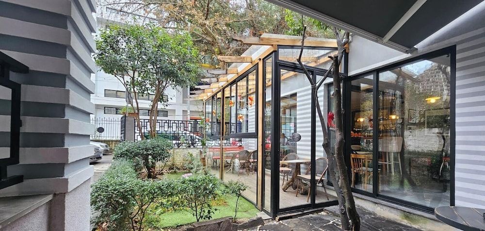 undefined Hotel Antigone 4