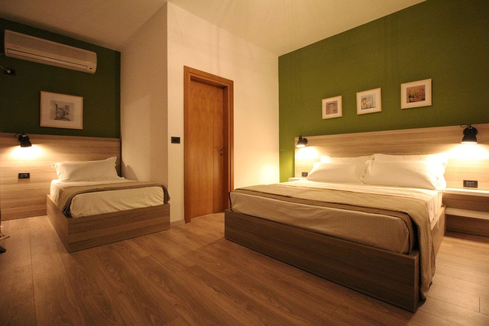 Oda Hotel Tirana Triple Room 10