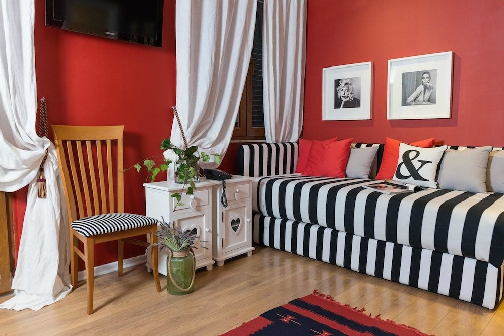 Luxury Triple Room, 1 Bedroom, Balcony, City View
