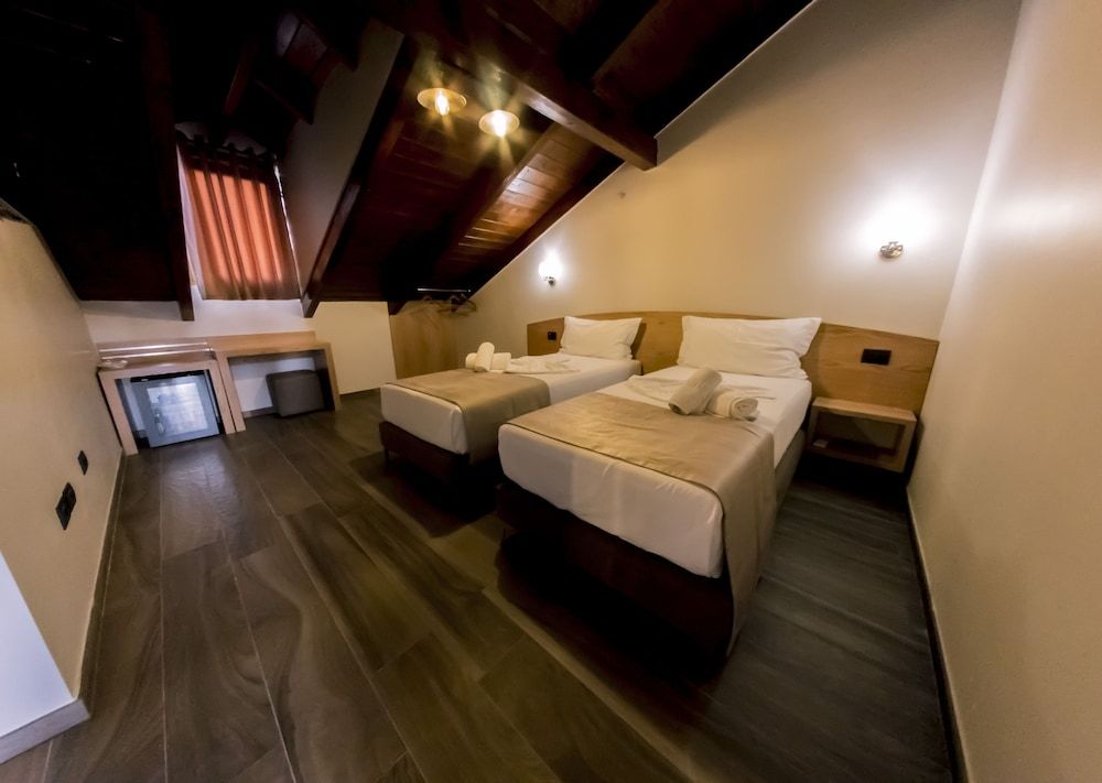 Deluxe Twin Rom with shared Terrace