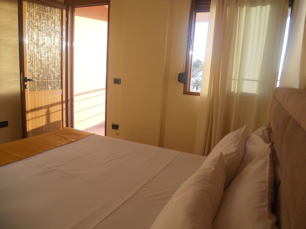 Hotel Onorato Superior Apartment Frontal Sea View 2