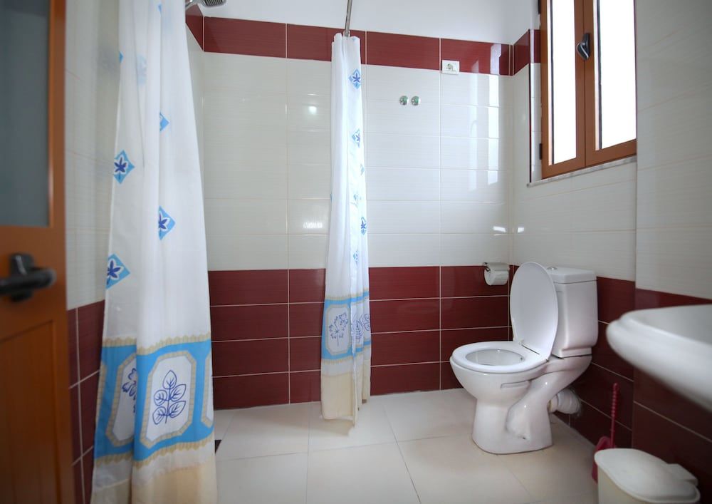 My Home Guest House Classic Triple Room, Non Smoking 5