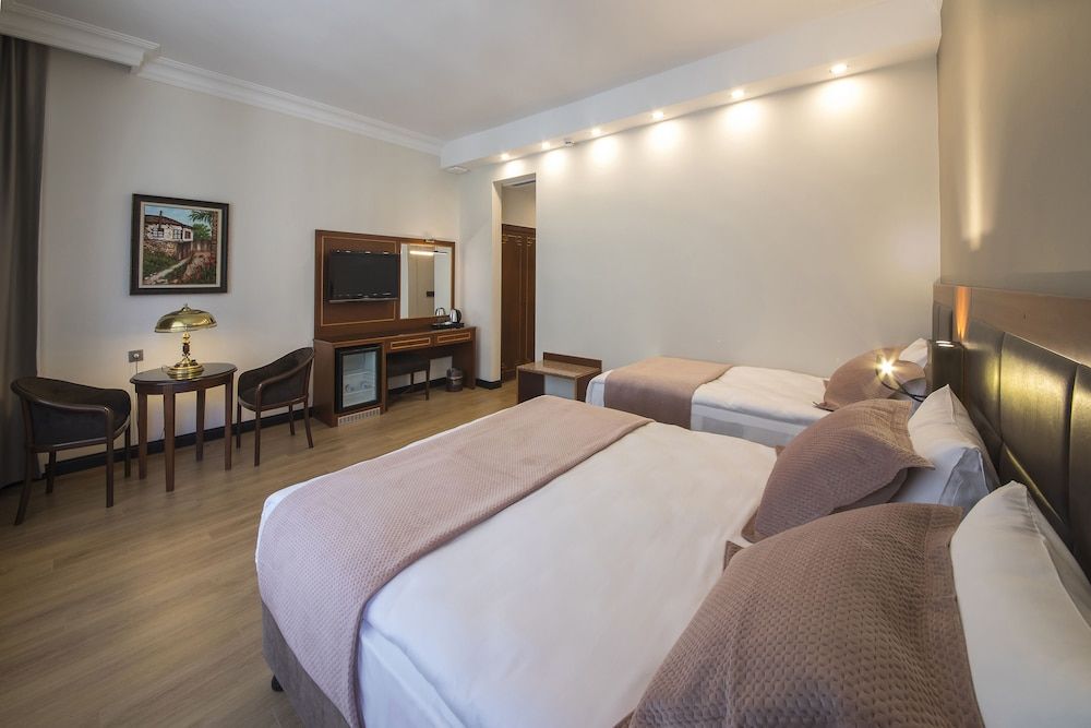 undefined Vardar Palace Hotel - Special Class 4