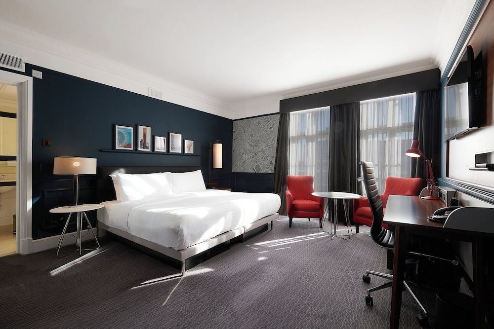 undefined The Dilly 7