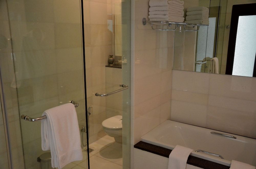 Dushanbe Serena Hotel Deluxe Twin Room 5