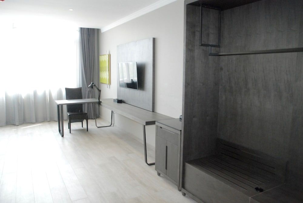 Kiriri Garden Hotel Standard Room 8