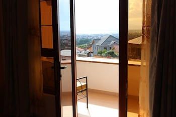 Mountain's View Hotel Comfort Room, Balcony 9