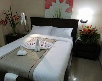 Murex Plaza Hotel & Suites Deluxe Single Room, 1 Bedroom 3