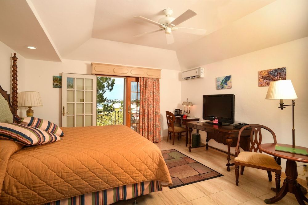 Deluxe, King, Balcony/Patio