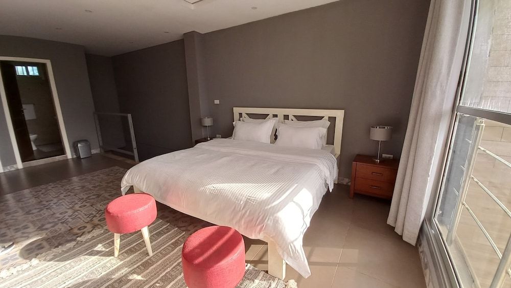 Tropicana Beach and Resort Deluxe Villa, 2 Bedrooms, Kitchen, Ocean View 5