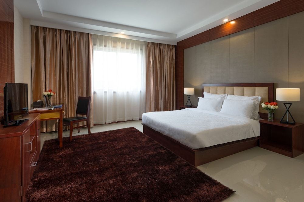 Deluxe Room, 1 Double Bed, Pool Access