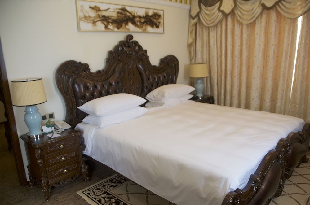 Atlantic Lumley Hotel Presidential Suite 3