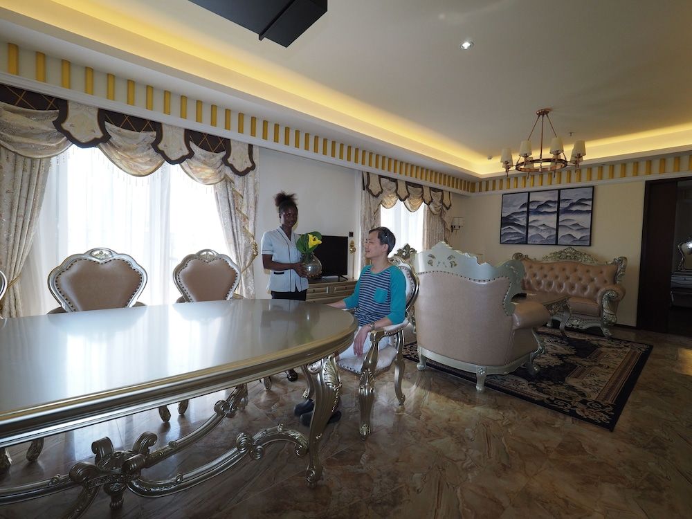 Atlantic Lumley Hotel Presidential Suite 2